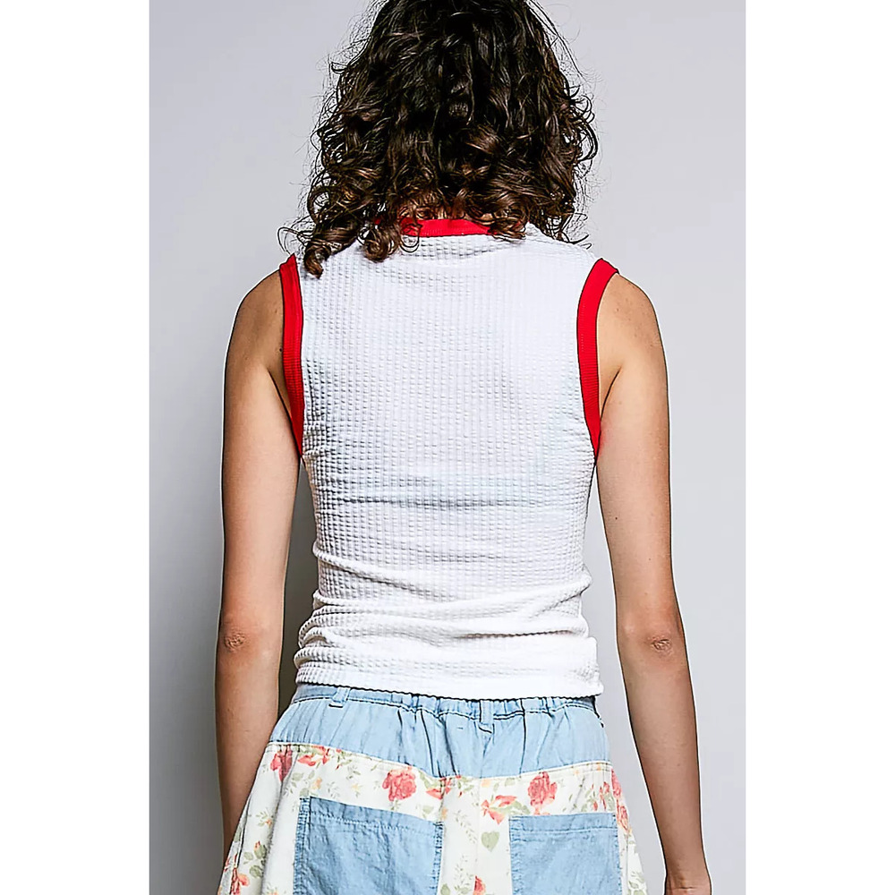 POL V-Neck Contrast Ribbed Sleeveless Tank - Picture 3 of 4